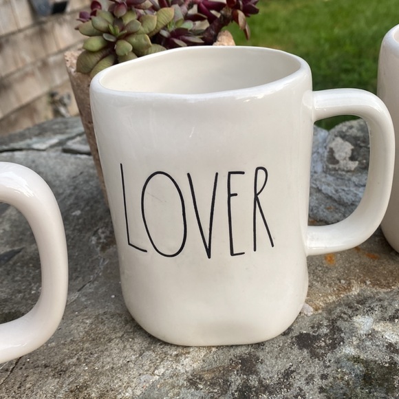 3 Rae Dunn Artesian collection mugs - Picture 3 of 8